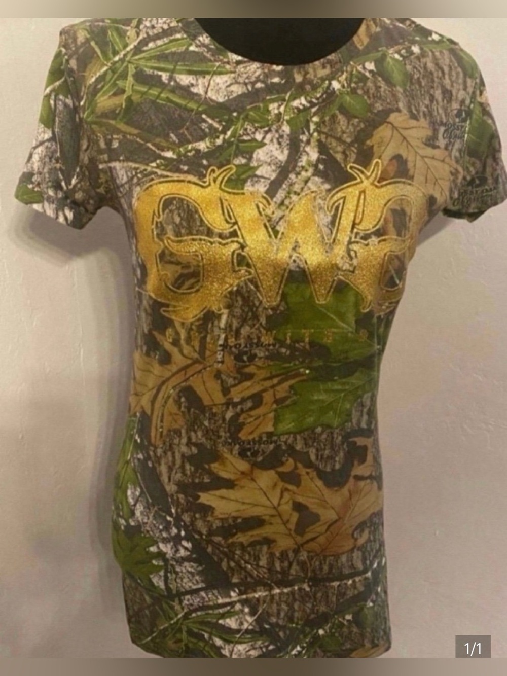 Brand New Gold-Logo Camo Short Sleeve Women's Tee (Size S)